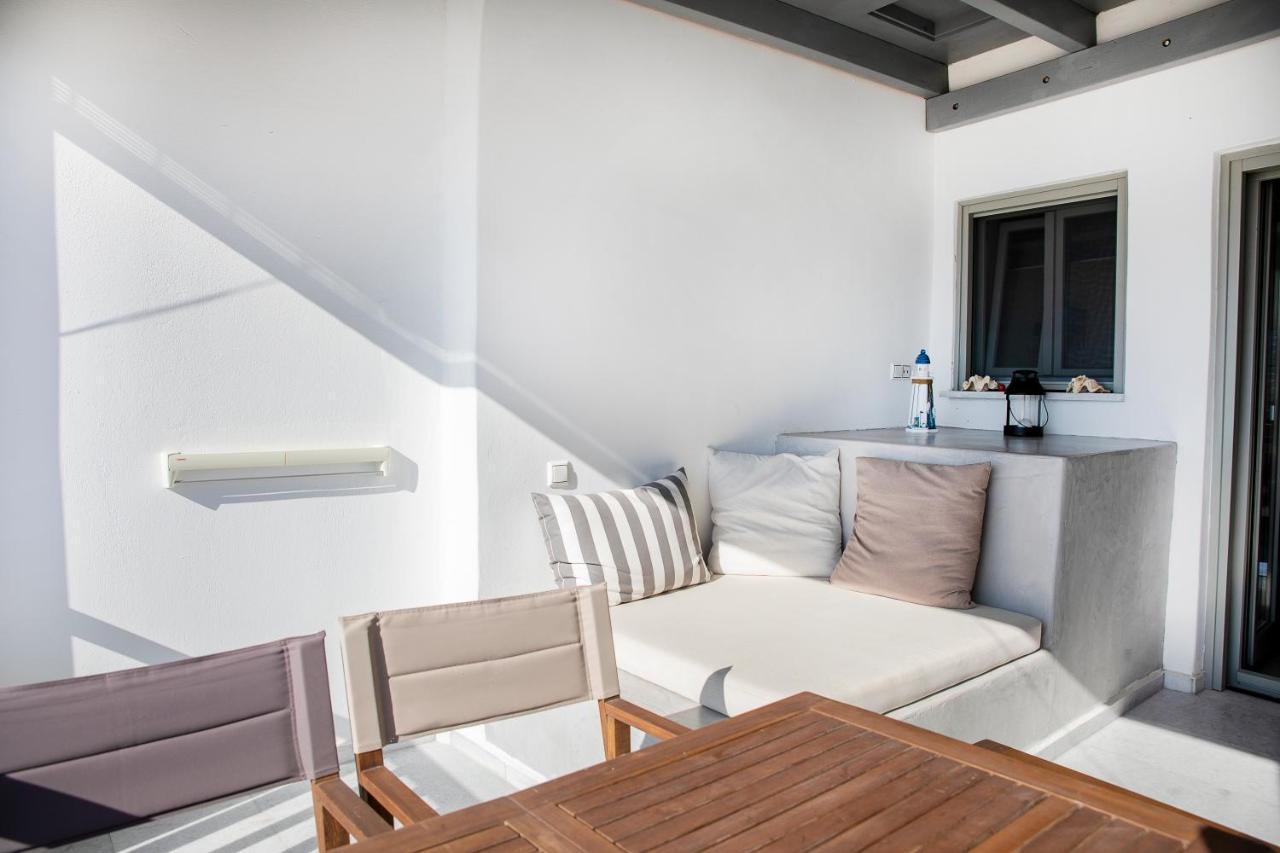 Caper-2 Bedroom Traditional Home With Amazing View Náousa Buitenkant foto