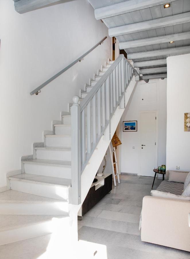 Caper-2 Bedroom Traditional Home With Amazing View Náousa Buitenkant foto