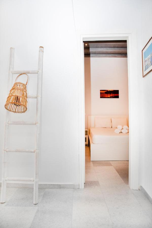 Caper-2 Bedroom Traditional Home With Amazing View Náousa Buitenkant foto