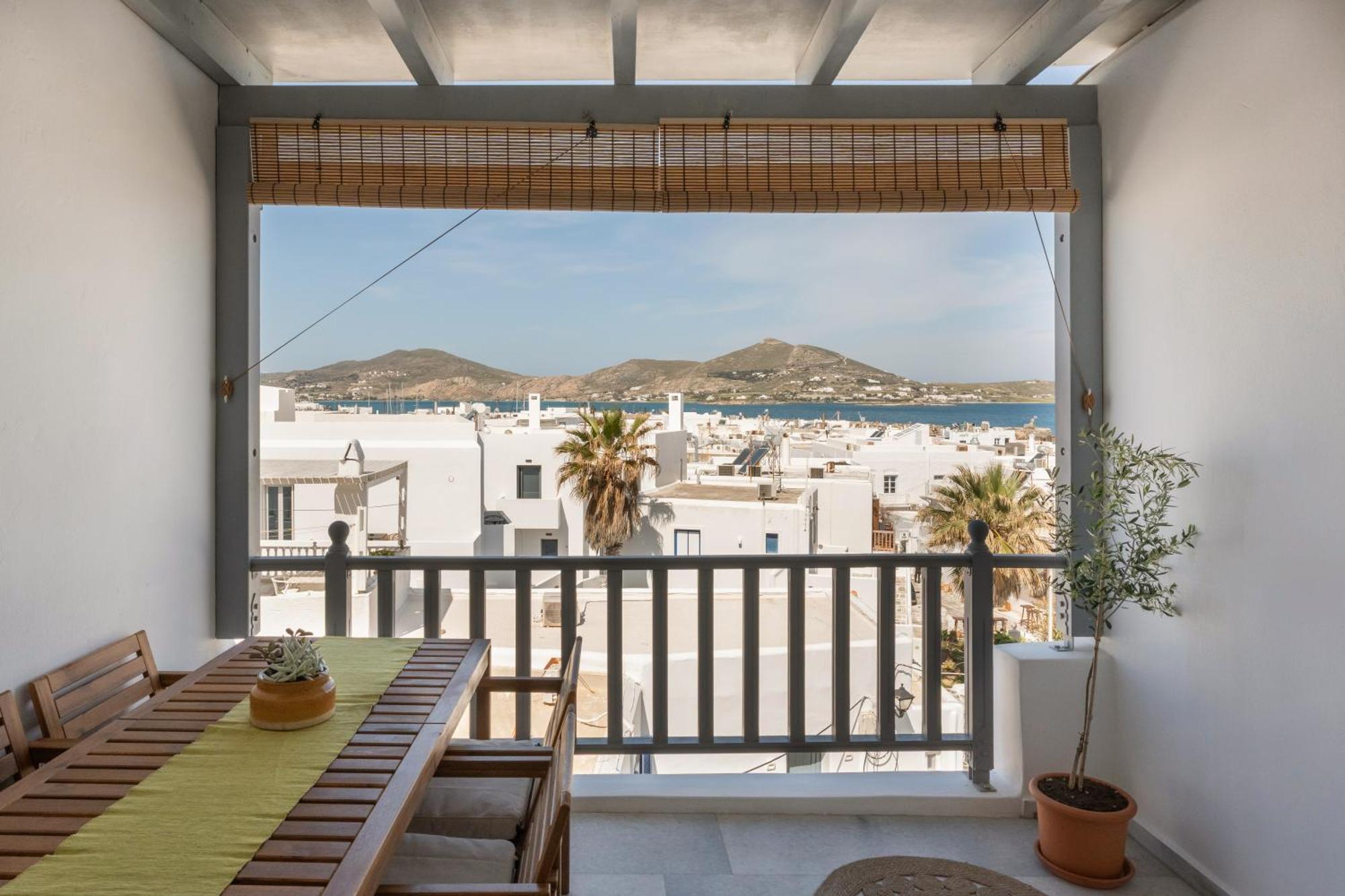 Caper-2 Bedroom Traditional Home With Amazing View Náousa Buitenkant foto