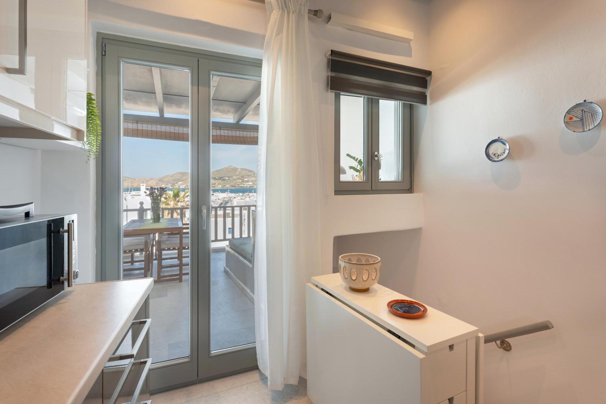Caper-2 Bedroom Traditional Home With Amazing View Náousa Buitenkant foto